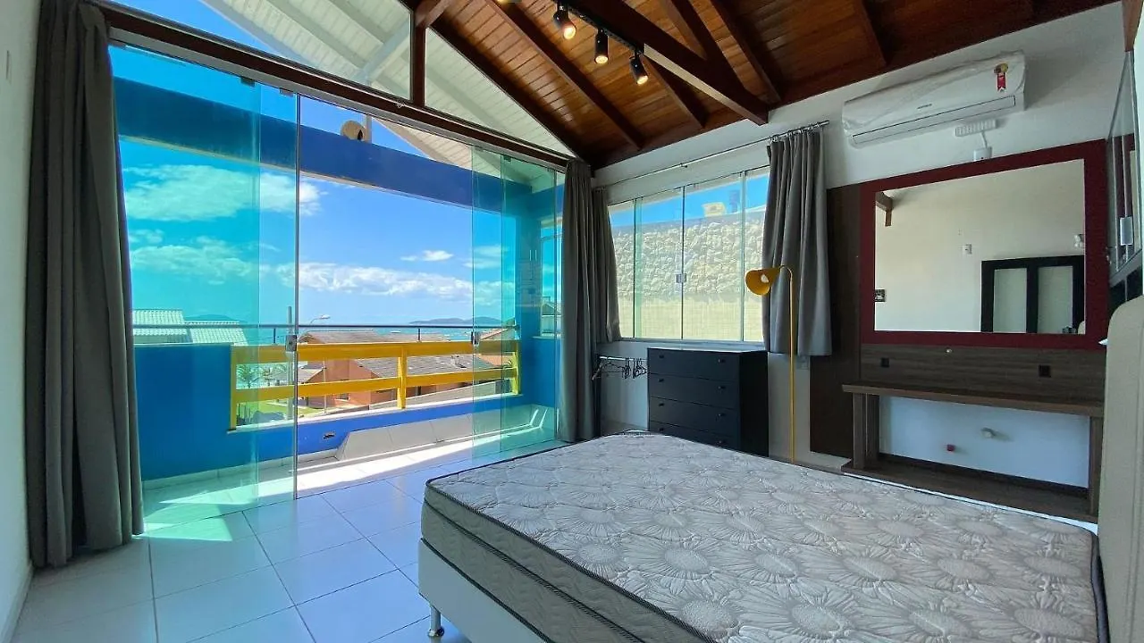 Vakantiehuis Casa Familiar Na Exuberante Praia De 4 Ilhas. Bombinhas