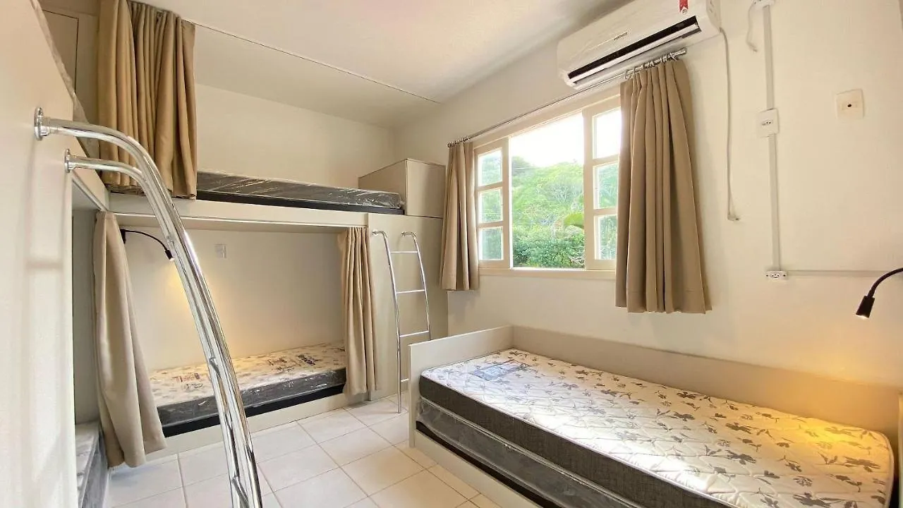 Casa Familiar Na Exuberante Praia De 4 Ilhas. Bombinhas Semesterbostad