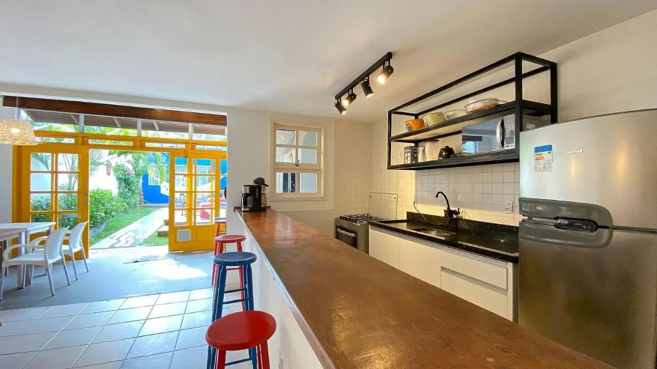 Casa Familiar Na Exuberante Praia De 4 Ilhas. Bombinhas